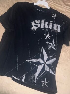 Skin Industries Black T-Shirt Y2K Grunge Star Vintage Graphic Tee Size XL